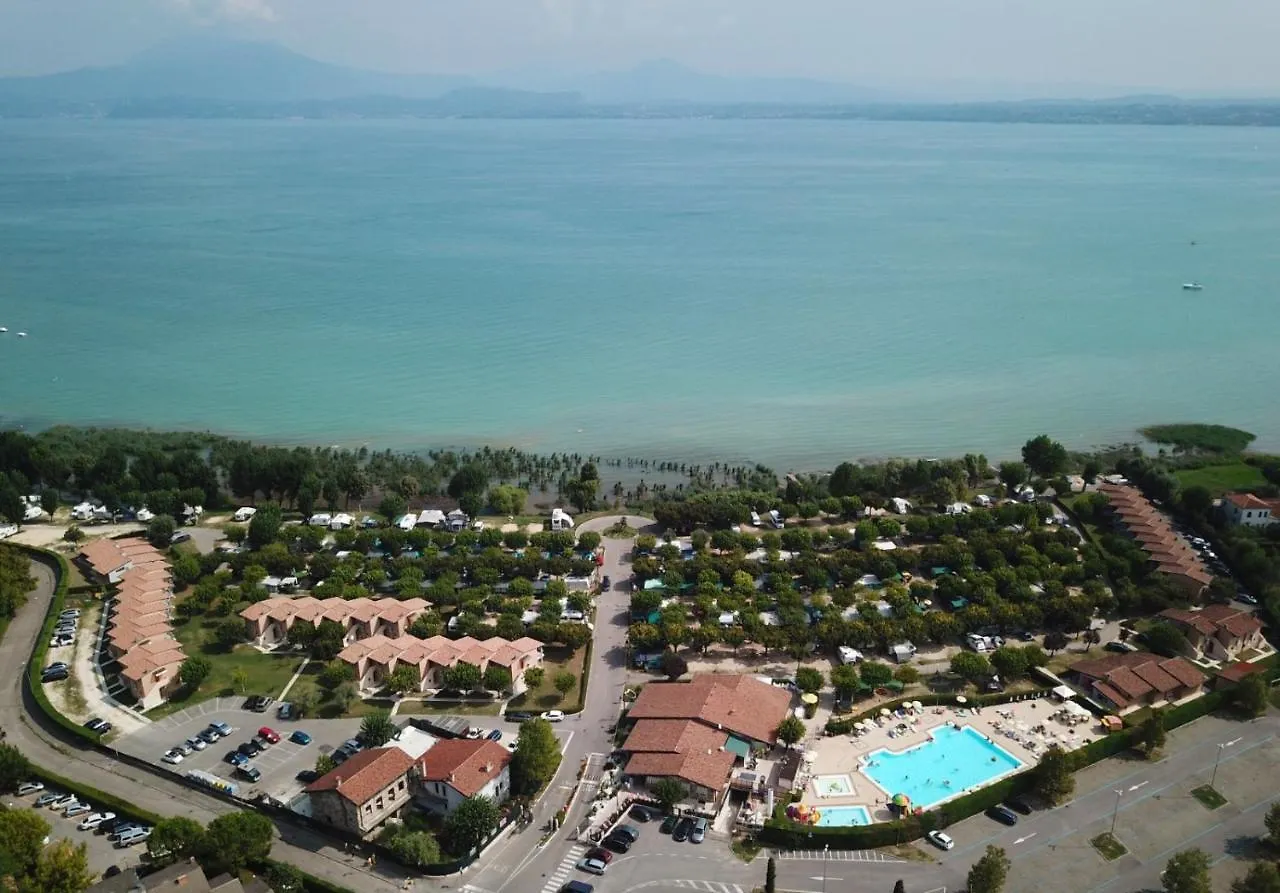 Aparthotel Ohana Apartments Camping Tiglio Sirmione